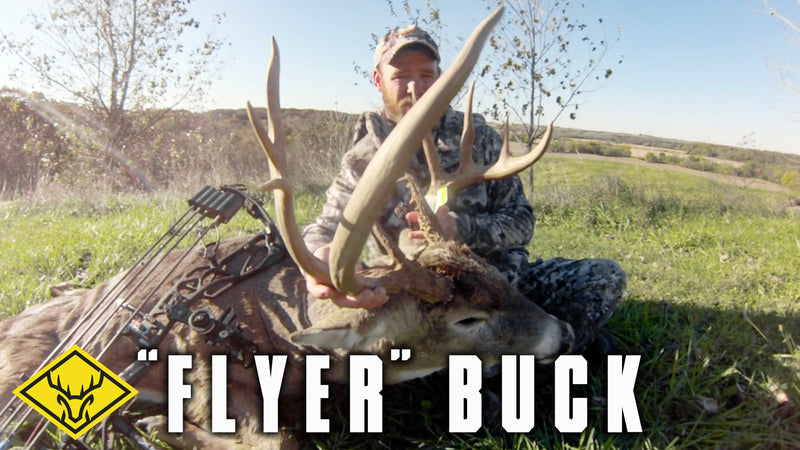 "FLYER" Buck | The Hunt for an Old Buck with a GIANT Beam...